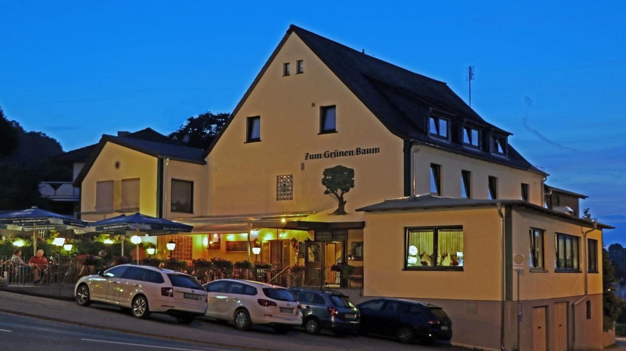 Restaurant Gruener Baum Hotel Leidersbach ภายนอก รูปภาพ