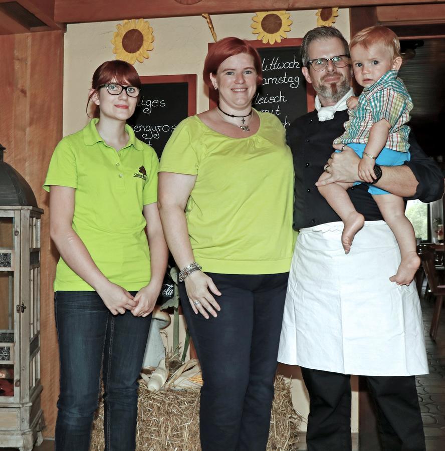 Restaurant Gruener Baum Hotel Leidersbach ภายนอก รูปภาพ